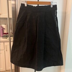 Black A-Line Midi Skirt with Front Pockets and Side Zip big pockets sz XS